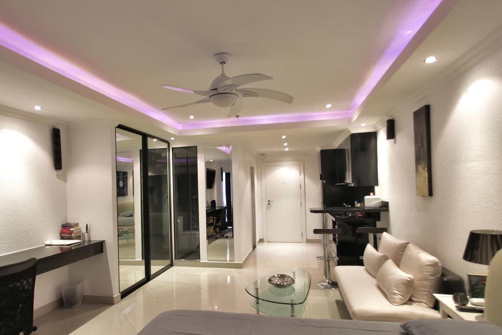 View Talay 6 Apartment Pattaya Exteriör bild